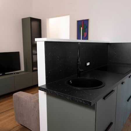 "36Metriquadri" A Bari Apartment Luaran gambar