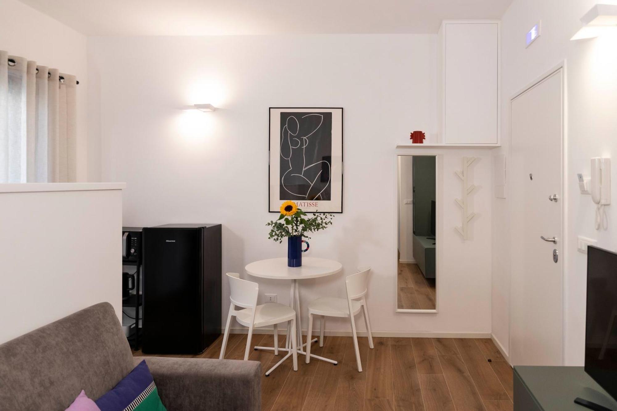 "36Metriquadri" A Bari Apartment Luaran gambar