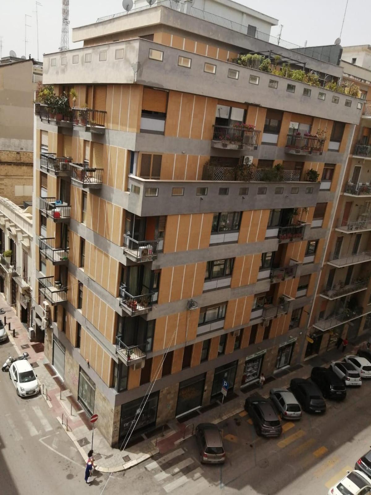 "36Metriquadri" A Bari Apartment Luaran gambar